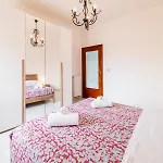 Casa Arenula By Domusextra