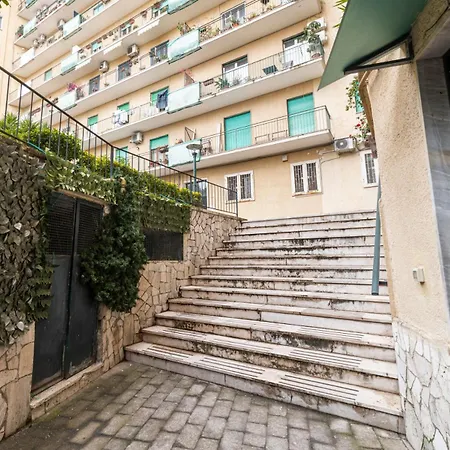 Casa Arenula By Domusextra *